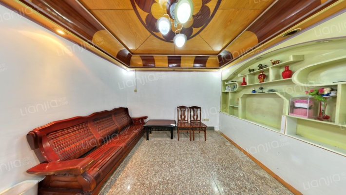 先锋花园二手房实景图