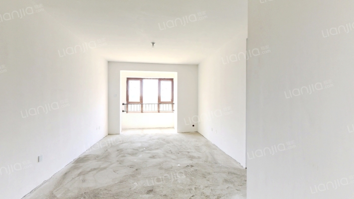 鸿坤理想尔湾 3室1厅 南 北-客厅