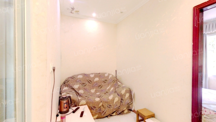 友爱村二手房实景图