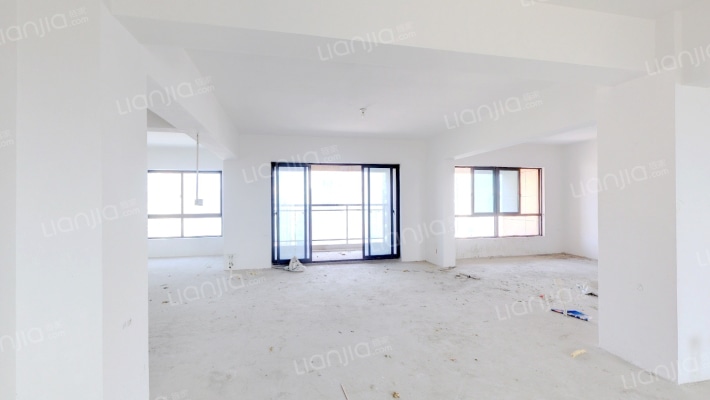 中鸿嘉园二手房实景图