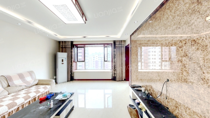 民泰龙泰苑B区二手房实景图