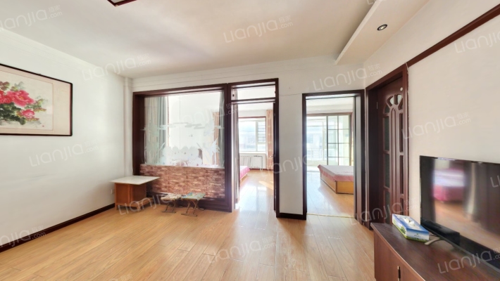 九龙山庄紫云苑二手房实景图