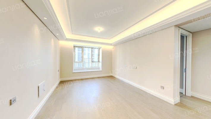 万科滨海大都会观雅轩二手房实景图