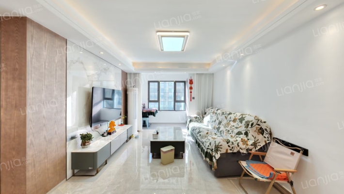 保利东郡二手房实景图