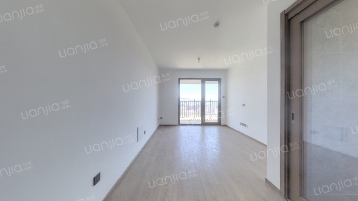 金茂悦玺云二手房实景图