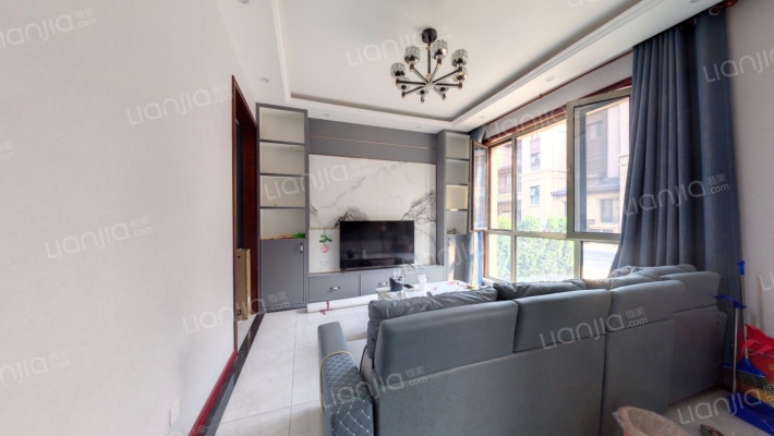 中海滟湖苑二手房实景图