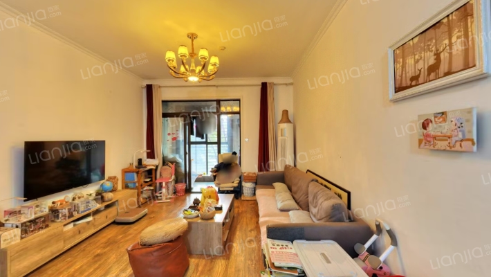 蓝鼎海棠湾二手房实景图