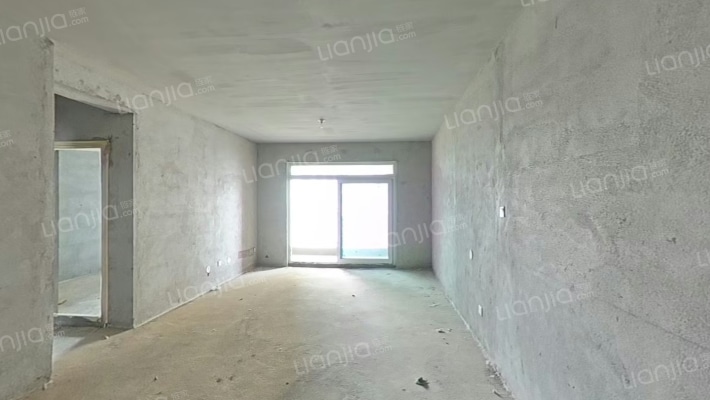 港润嘉园B区二手房实景图