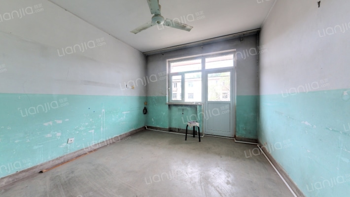 朝晖里华航小区二手房实景图