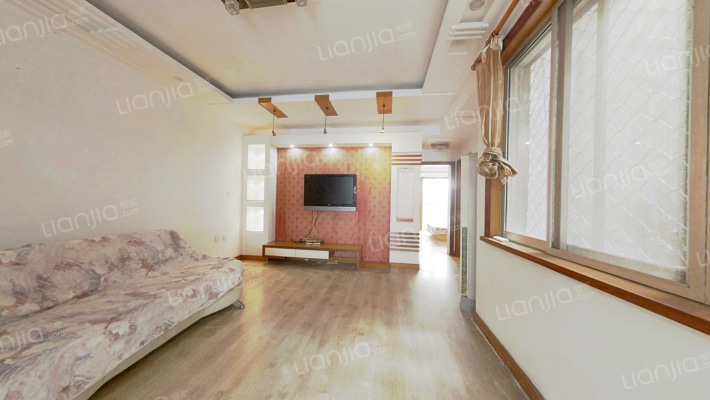 八角亭小区二手房实景图