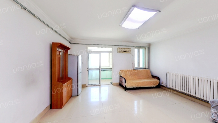 宝华苑小区二手房实景图