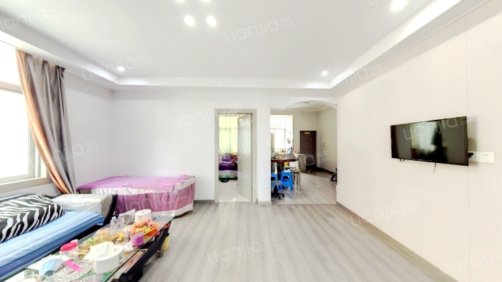 西三街二手房实景图