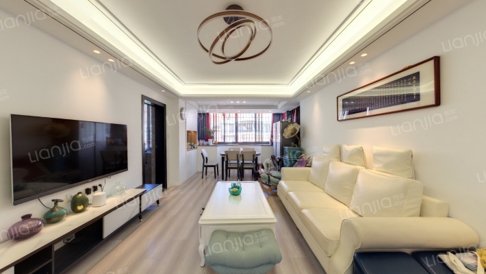 怡富花园东区二手房实景图