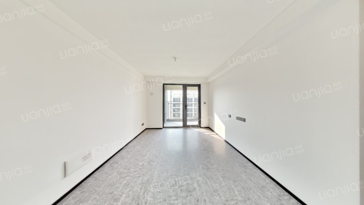 新华万科翡翠观海二手房实景图