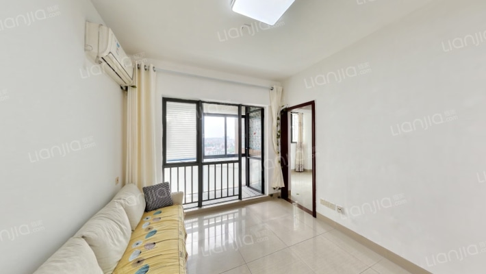 畔山御景花园二手房实景图