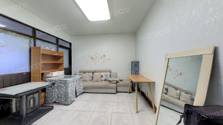 西湖路7号二手房实景图