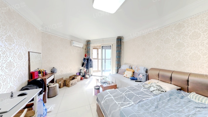 雅居乐铂琅峯二手房实景图