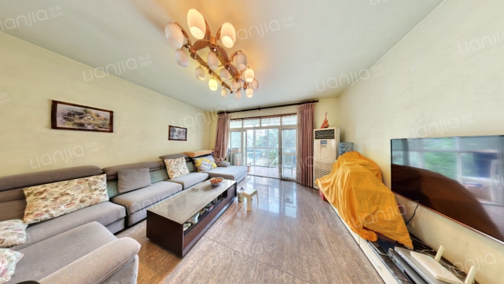 新空间花园二手房实景图