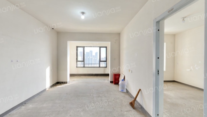 碧桂园天润园二手房实景图