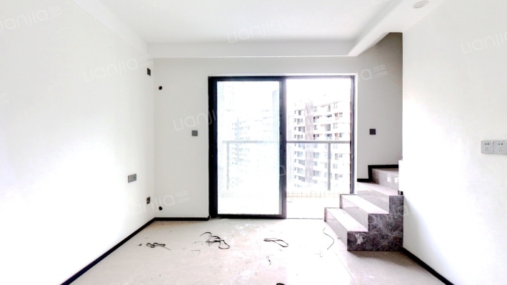 方直香山墅二手房实景图