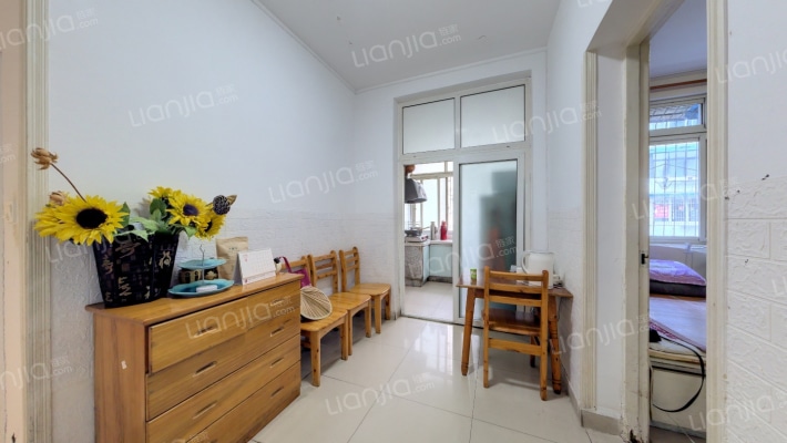 西南财经大学教师宿舍二手房实景图