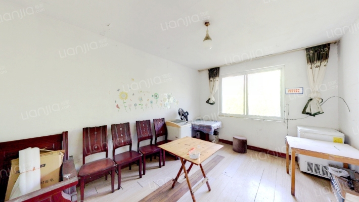 枫景苑A区二手房实景图