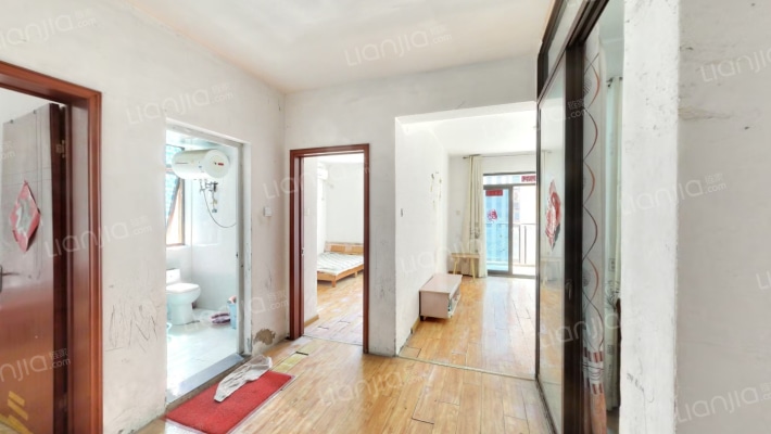 滨湖假日翰林园二手房实景图