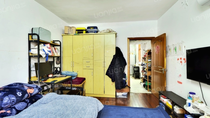 西新桥20号二手房实景图