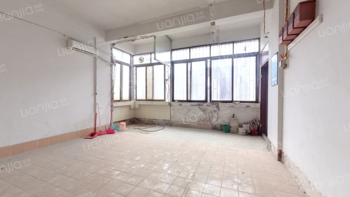 新乐村二手房实景图