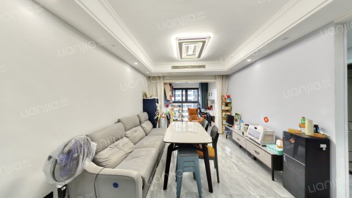 富力院士廷3A组团二手房实景图