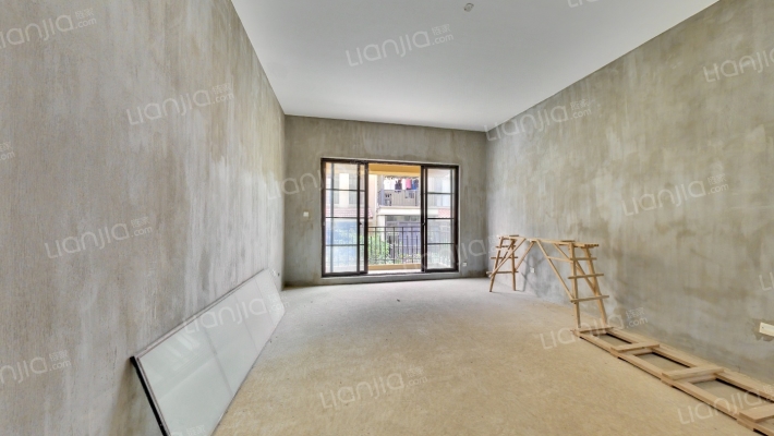 高迪山二手房实景图