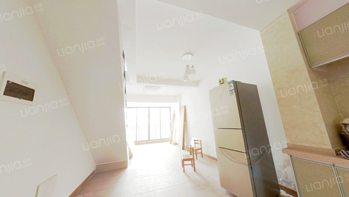 枫丹白鹭园二手房实景图