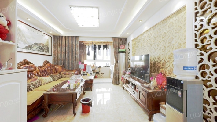 西城晶华二手房实景图