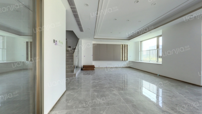 中粮保利麓湖时玥二手房实景图