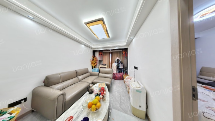 大东海中央府E区二手房实景图