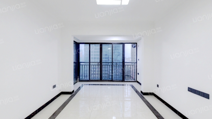 瀚清华府二手房实景图