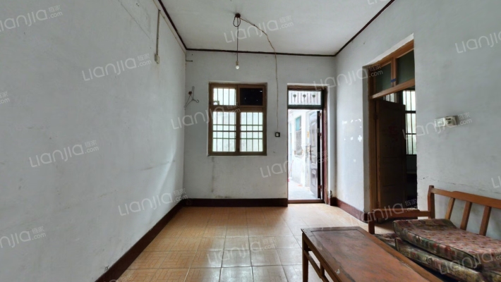 县纪检委院二手房实景图