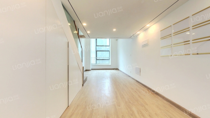 复星国际中心二手房实景图