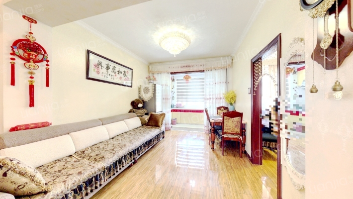 新馨家园二手房实景图