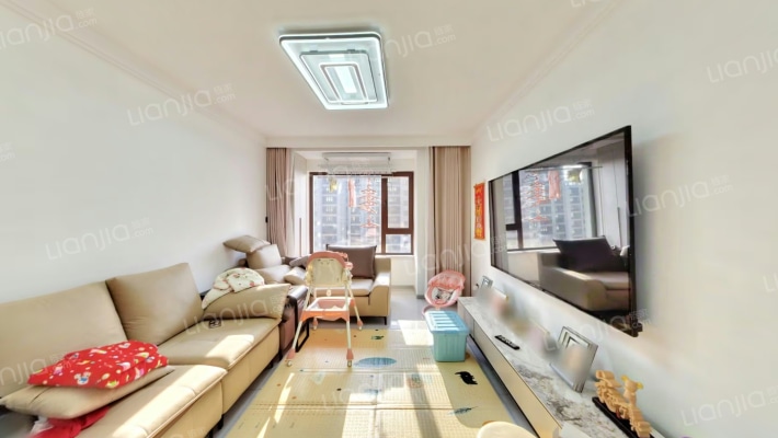 中铁逸都E区二手房实景图