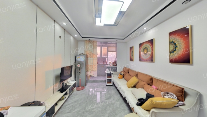 十九街区二手房实景图