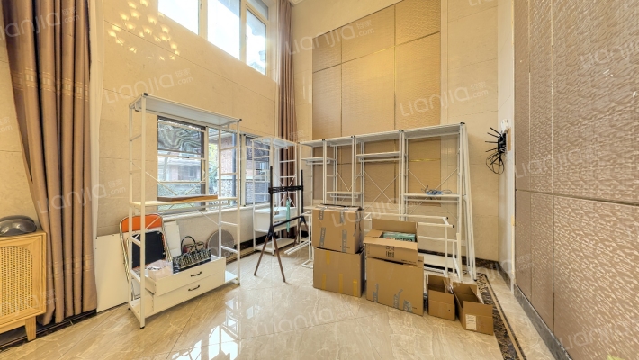 绿城桃源小镇二手房实景图