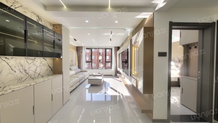 万龙第八城A区二手房实景图