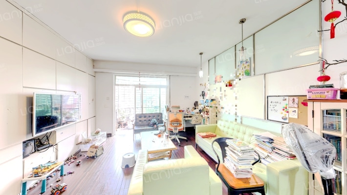 银行家园二手房实景图