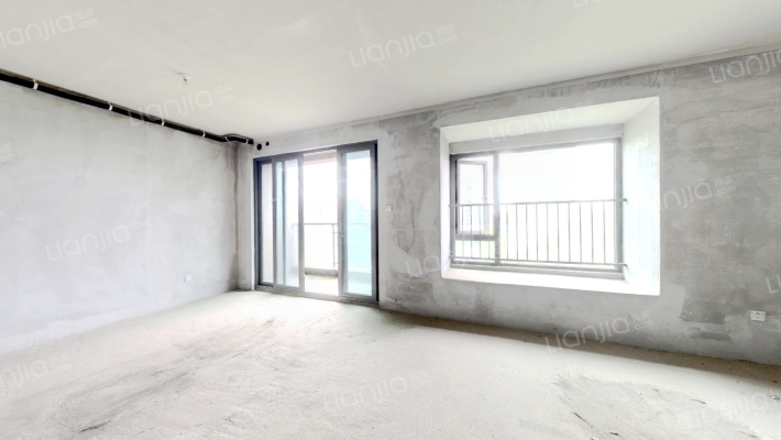 天府万科城岚山二手房实景图