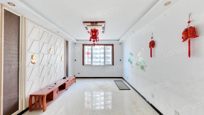 水岸花城二手房实景图