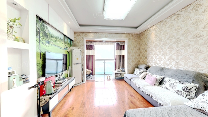 大圆祥山水间小区二手房实景图