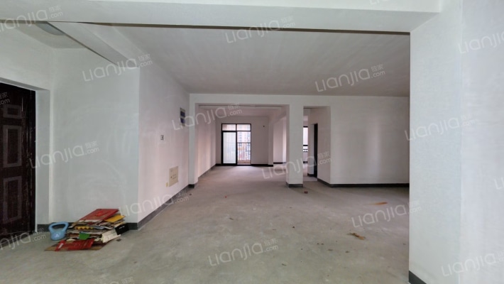 新潮塘南苑二手房实景图