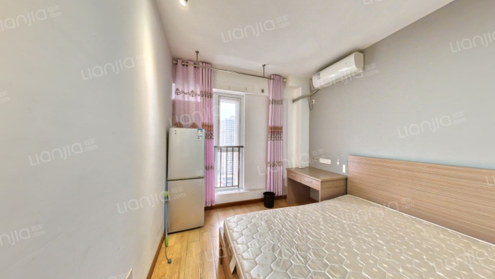 建宇新时区二手房实景图