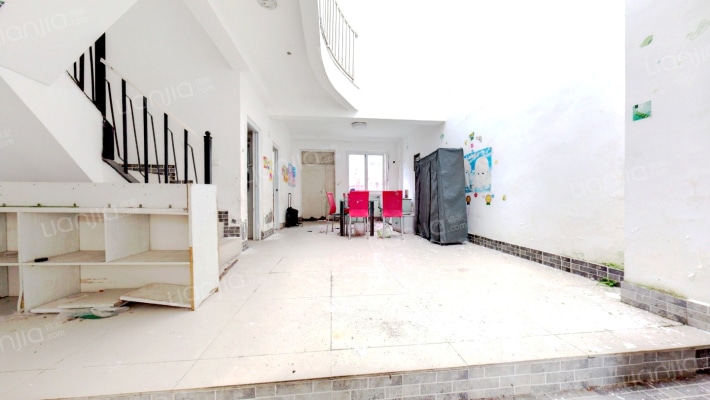 东软青城逸景二手房实景图